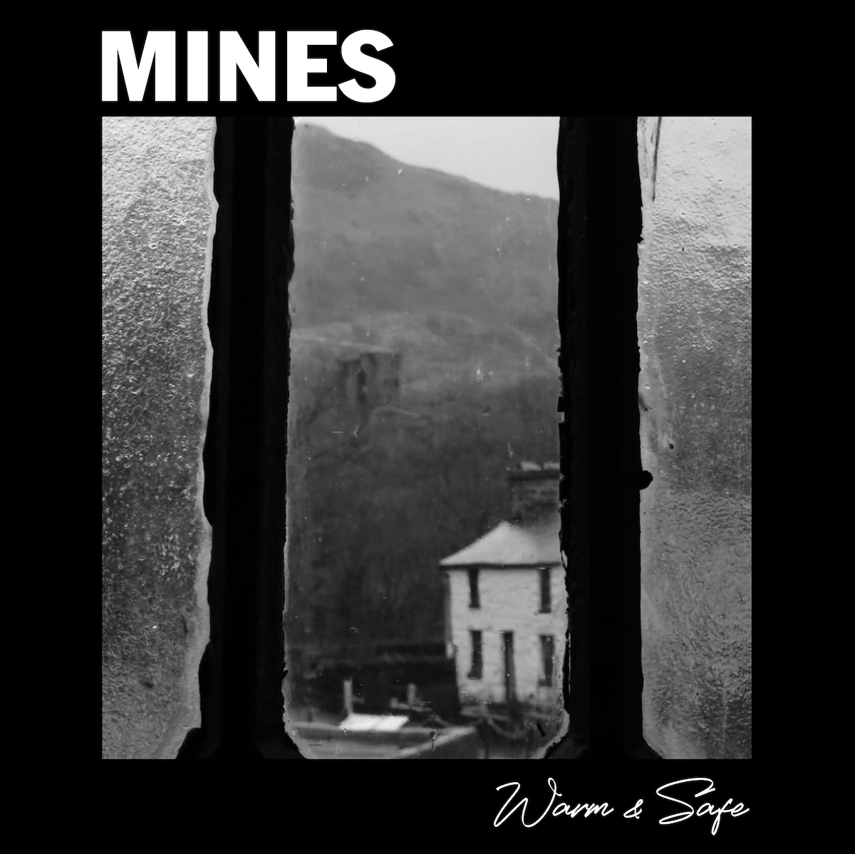 LISTEN: “My Heart is Willing” by Mines